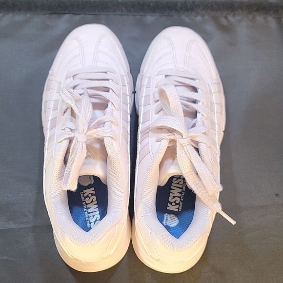 BRAND NEW K-SWISS LACE UP CLOSURE YOUTH11 SNEAKER G1 - Picture 4 of 15